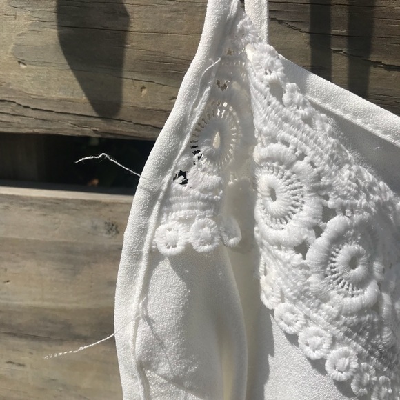 Oasap white lacy boho Gypsy Romper - Picture 5 of 8